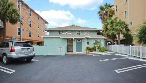 Lemar By Teeming Vacation Rentals