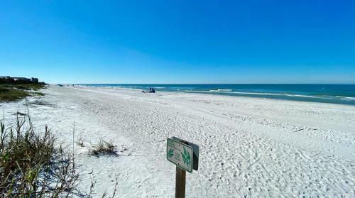 Oceanway Condos 205 By Teeming Vacation Rentals