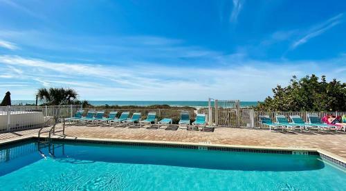 Oceanway Condos 205 By Teeming Vacation Rentals