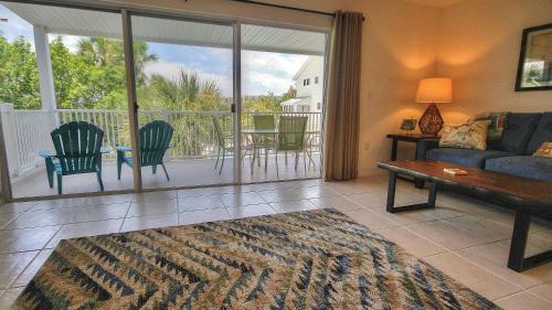 Captain's Cove By Teeming Vacation Rentals