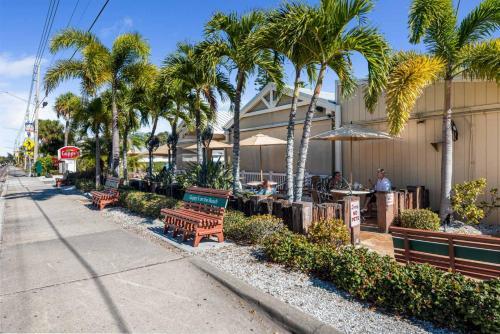 Apartamento Fabulous Upscale Condo Just Steps To The Beach Dr204
