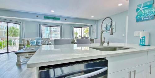 Water View By Teeming Vacation Rentals