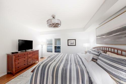 Pier House 502
