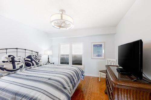 Pier House 502