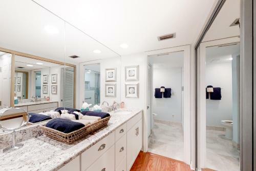 Pier House 502