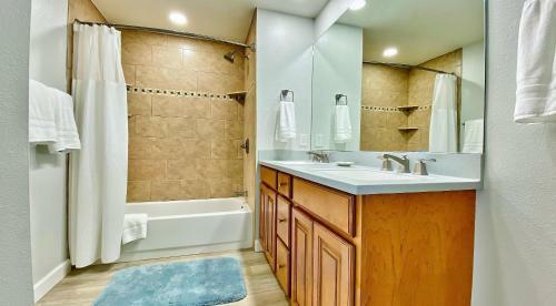 Beach Palms By Teeming Vacation Rentals