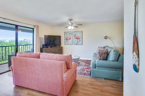 Sea Shell 24 -charming Townhome Near The Beach With Pool And Bbq