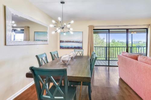 Sea Shell 24 -charming Townhome Near The Beach With Pool And Bbq