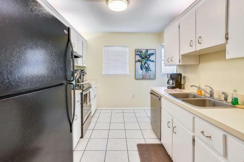Sea Shell 24 -charming Townhome Near The Beach With Pool And Bbq