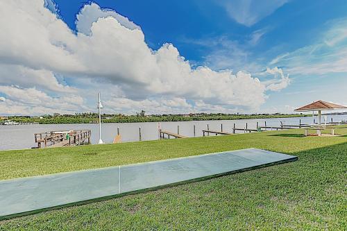 Bay Shores 417