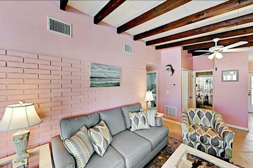 Sea Turtle Life - Amazing Waterfront Home With Beautiful Pool!