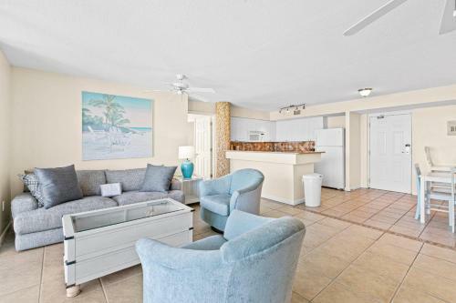 Dune Pointe 403