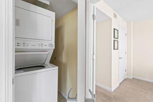 Dune Pointe 403