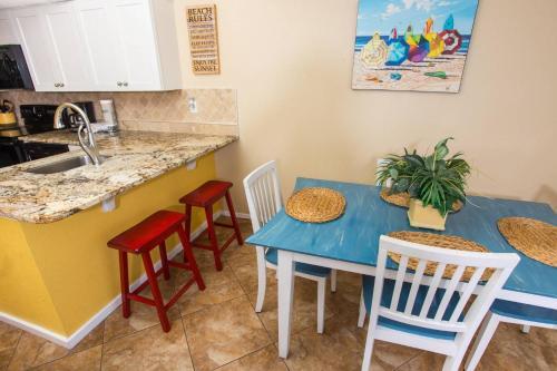 Islander Beach Resort Unit 201