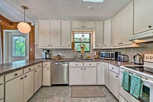 Old Homosassa Secluded Getaway With Private Island