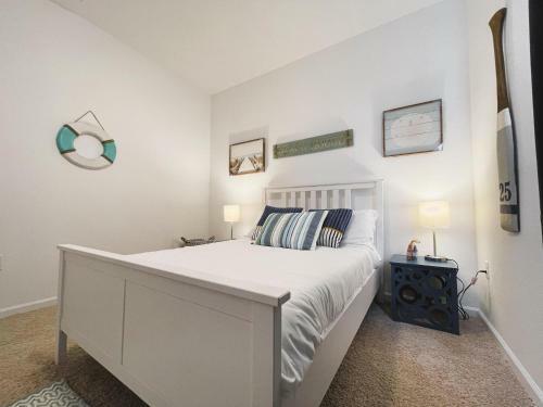 New 3br Spacious & Lux Beach House Theme By Air Base Miami