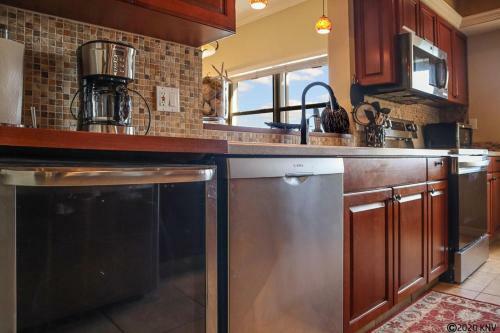 Hibiscus Pointe 764 By Kathy Nesbit Vacations