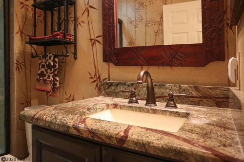 Hibiscus Pointe 764 By Kathy Nesbit Vacations