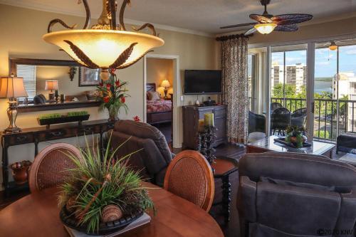 Hibiscus Pointe 764 By Kathy Nesbit Vacations