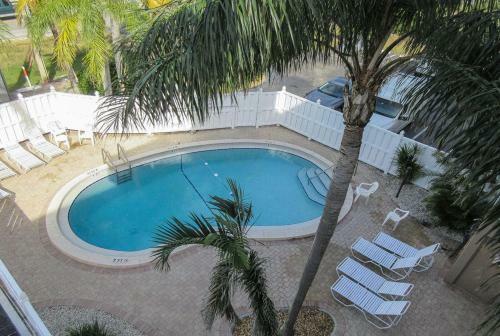 Castle Beach 302 By Kathy Nesbit Vacations