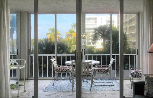 Creciente 213n By Kathy Nesbit Vacations