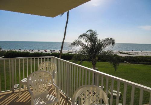 Estero Beach & Tennis 204b By Kathy Nesbit Vacations
