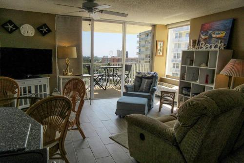 Estero Beach & Tennis 701b By Kathy Nesbit Vacations