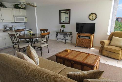 Estero Beach & Tennis 608b By Kathy Nesbit Vacations