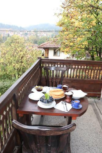 Hostal Dona Guest House