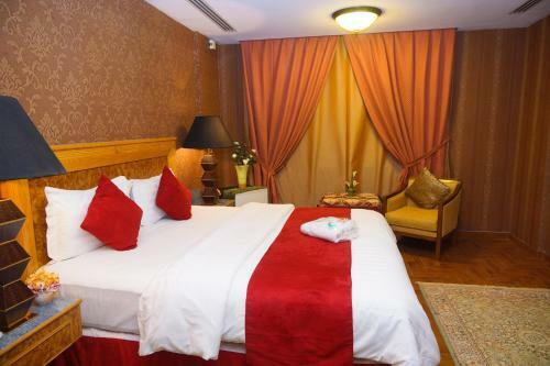 Mansour Plaza Hotel Apartments