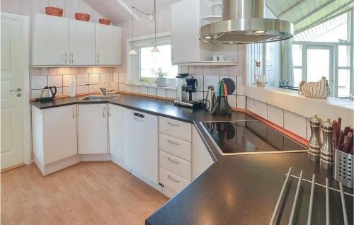 Holiday Home Vinkelb�k Nordborg IV