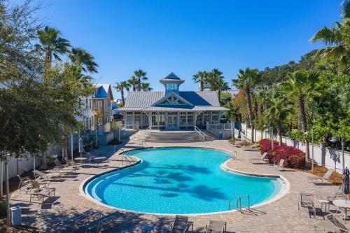 Lionfish Inn 53
