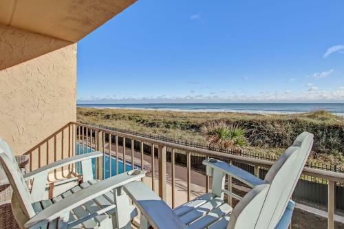 Apartamento Relaxing Condo On Oceanfront - Hear The Waves - Pool -sleeps 6