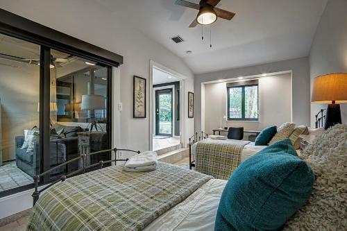 Fantastic 3 Bedroom Heated Salt Pool Home 3 Blocks From Wilton Drive