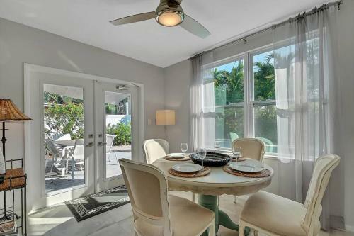 Wilton Manors Cottage 4 Bd 4 Bth W/2 Private Pools