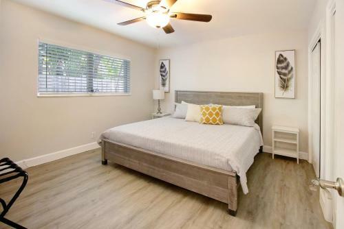 The Waterman's Retreat- 3 Bedroom Waterfront Unit