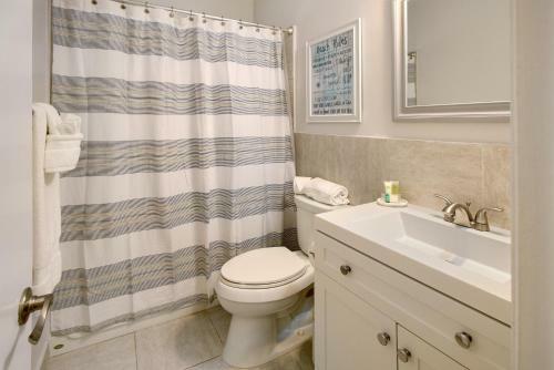 The Waterman's Retreat- 3 Bedroom Waterfront Unit