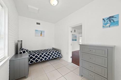 Apartamento Historic Lake Worth Escape - Entire Home