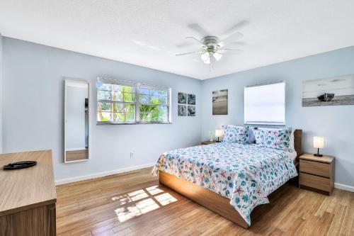 Beachy Bungalow