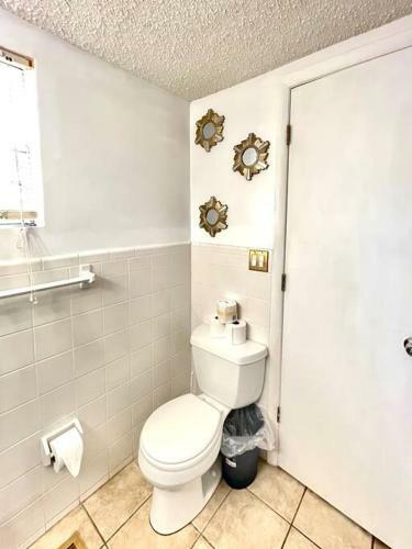 Secluded+spacious 4brfamily Home+self-checkin+wifi