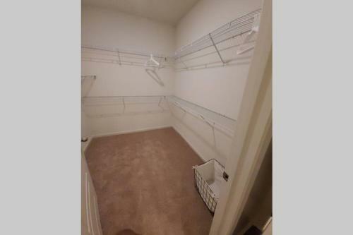 Jacksonville's Finest Luxury Apartment Home