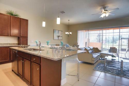 Splendid Four Bedroom Home W/ Pool @festival 154