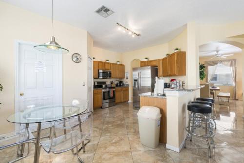 Villa 5 Bedroom Home At Highlands Reserve 157