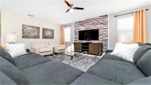 Brand New Luxury Pool Villa With Themed Rooms- 8811ic