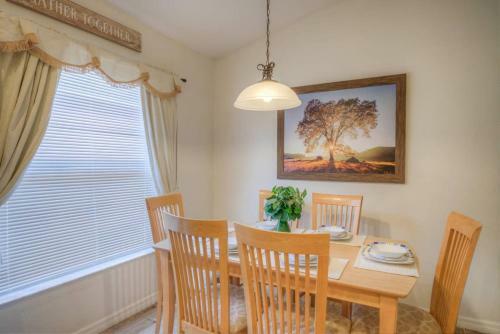 Sunnyside Villa Near Disney Private Pool 8 Guests