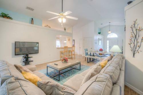 Sunnyside Villa Near Disney Private Pool 8 Guests