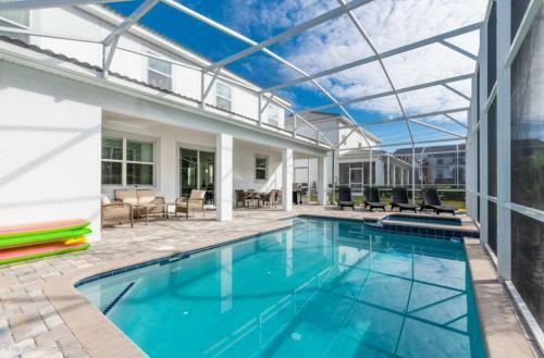 Immersive Magical Champion Gates Experience Large Houses Water Park Access