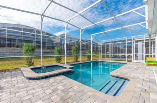 Immersive Magical Champion Gates Experience Large Houses Water Park Access