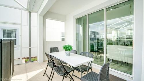 Children's Themed Rooms & Private Pool Spa Villa