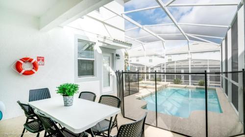 Children's Themed Rooms & Private Pool Spa Villa